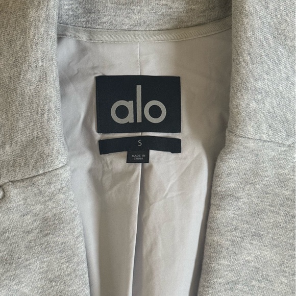 Alo Gray Long Coat - Picture 2 of 5